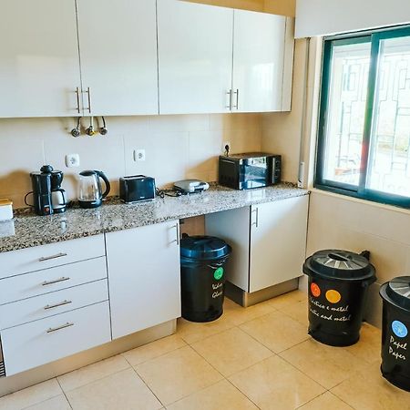 Help Yourself Hostels - Restelo Lisboa Εξωτερικό φωτογραφία