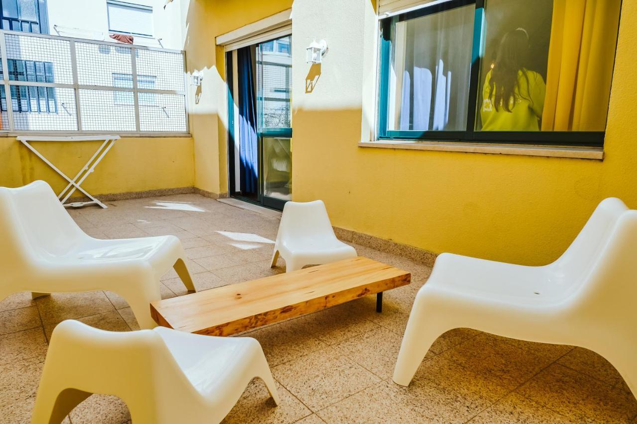Help Yourself Hostels - Restelo Lisboa Εξωτερικό φωτογραφία