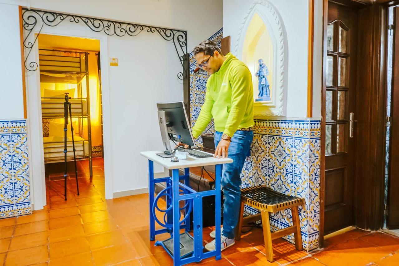 Help Yourself Hostels - Restelo Lisboa Εξωτερικό φωτογραφία