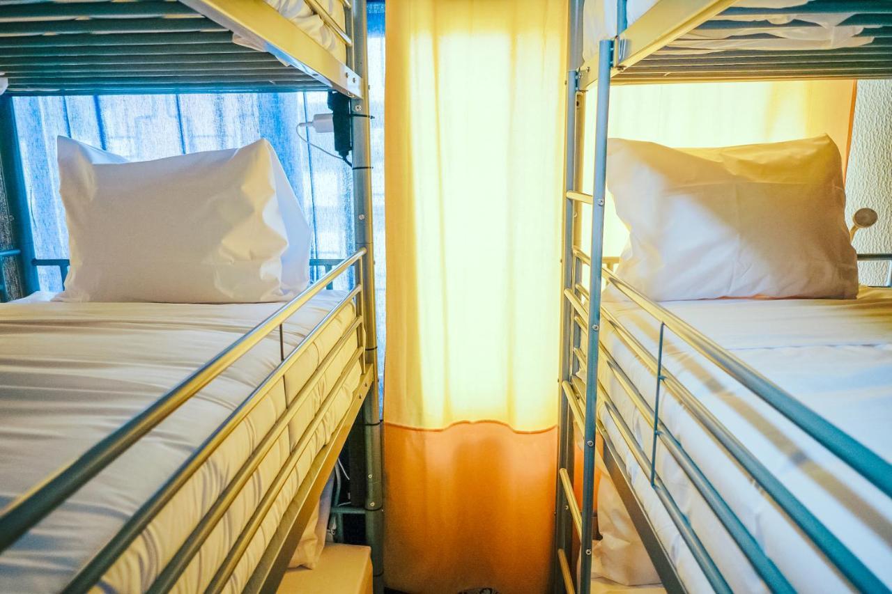 Help Yourself Hostels - Restelo Lisboa Εξωτερικό φωτογραφία